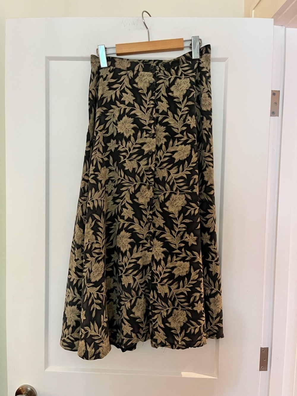 Vintage 100% Silk Dark Green and Khaki Midi Floral Skirt
